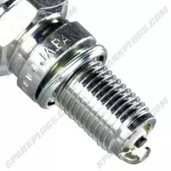 Свічка запалювання NGK 3188 JR9B Standard Plug