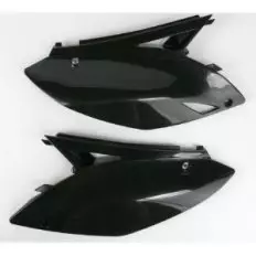 Пластик бічний UFO KA04700001, Чорний